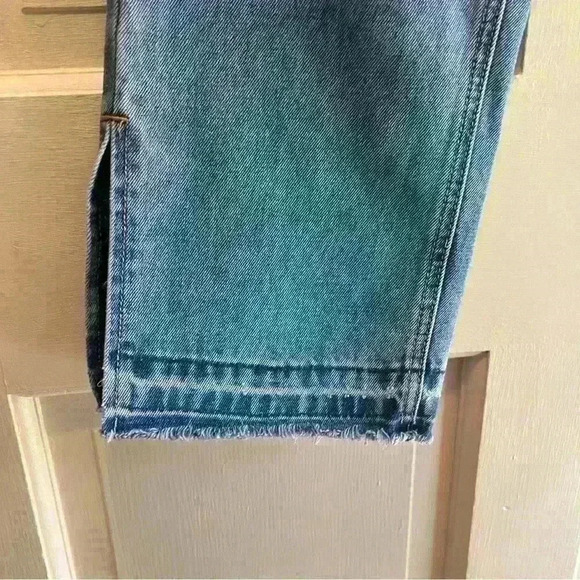 Kenzie High Rise Distressed Wide Leg Cropped Jeans - Picture 9 of 10